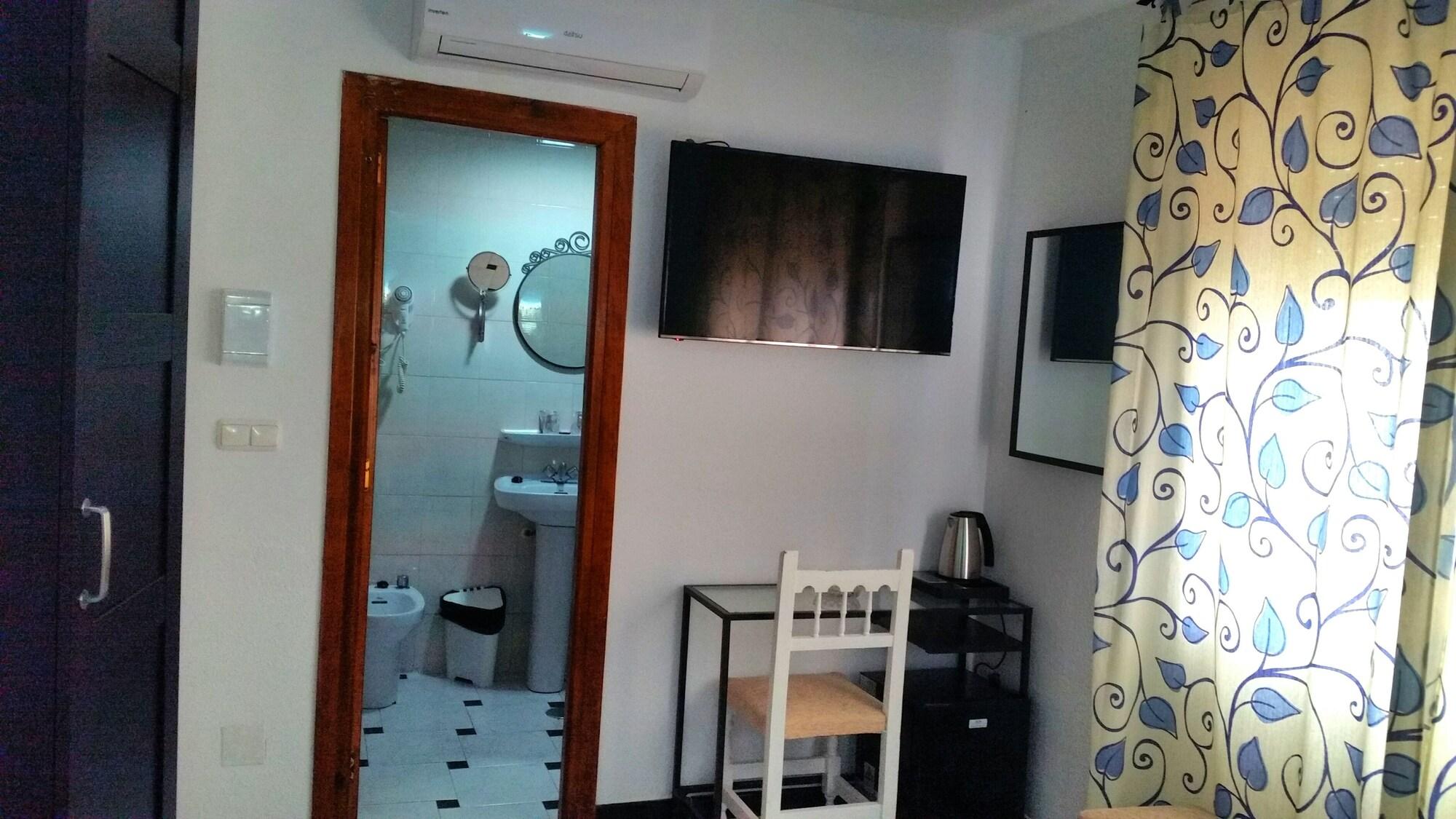 Hotel SAN SEBASTIAN Almuñécar Bagian luar foto