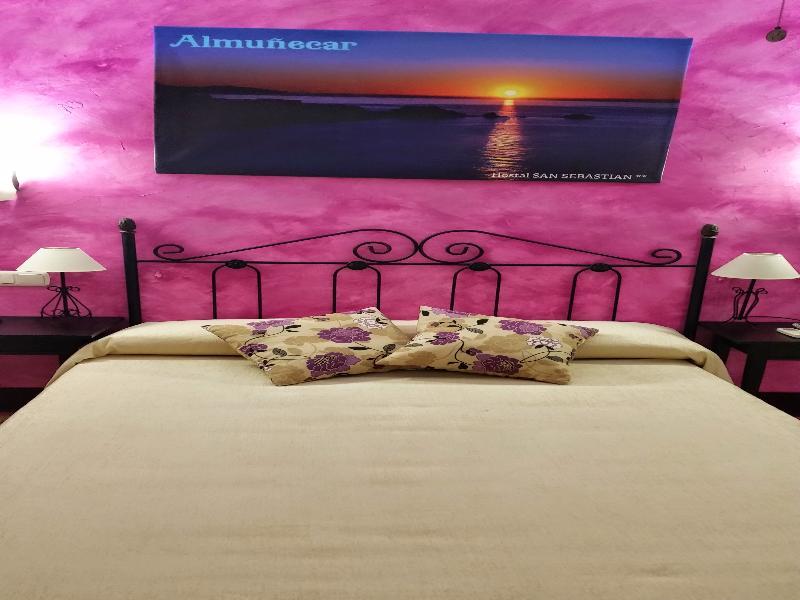 Hotel SAN SEBASTIAN Almuñécar Bagian luar foto